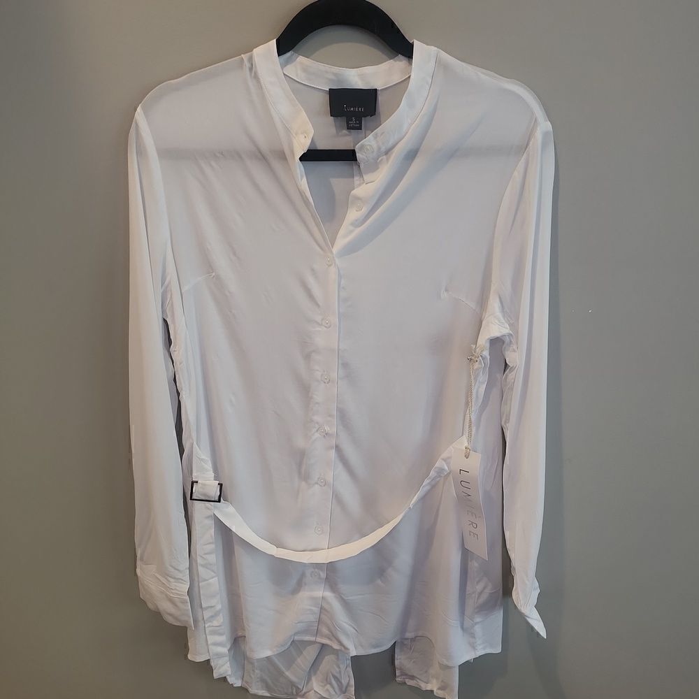 Lumiere white long sleeve blouse with open back small
